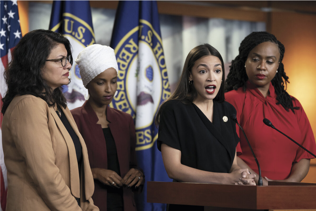 ¿La presidenta AOC? Con los votantes deseosos de un cambio, crece el rumor sobre una posible candidatura.